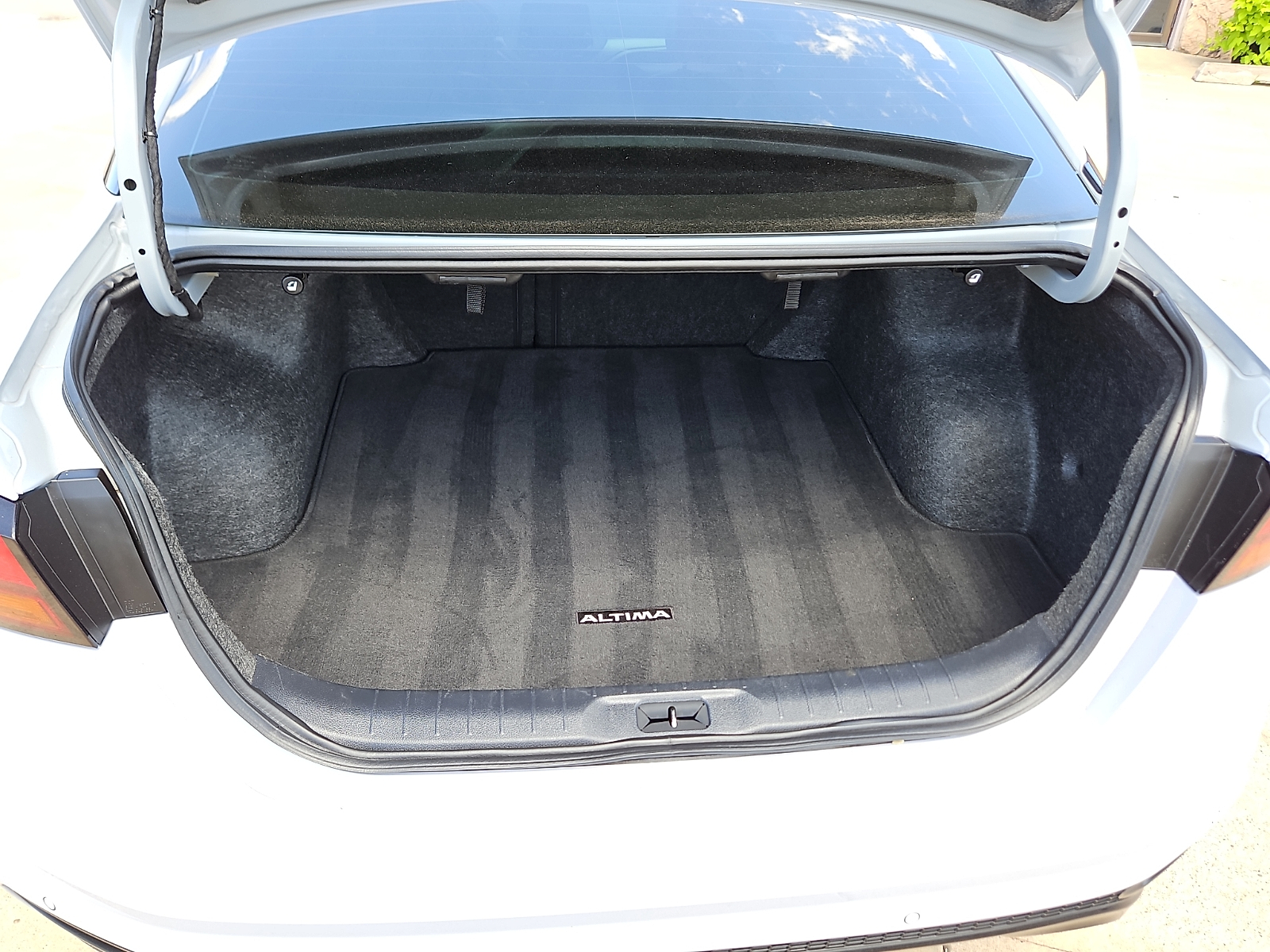 2024 Nissan Altima SR FWD - 6