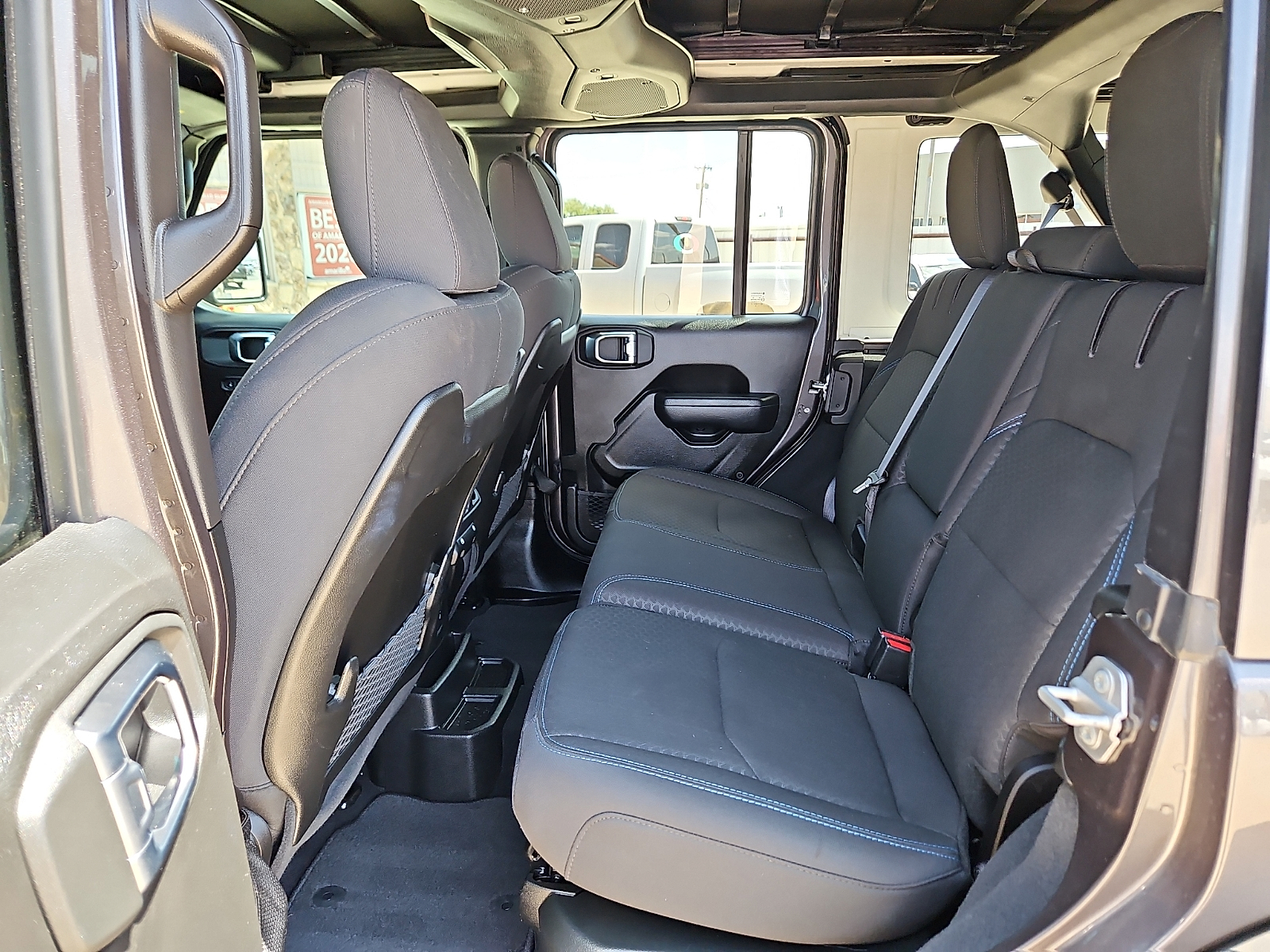 2025 Jeep Wrangler 4xe Rubicon 4xe - 7