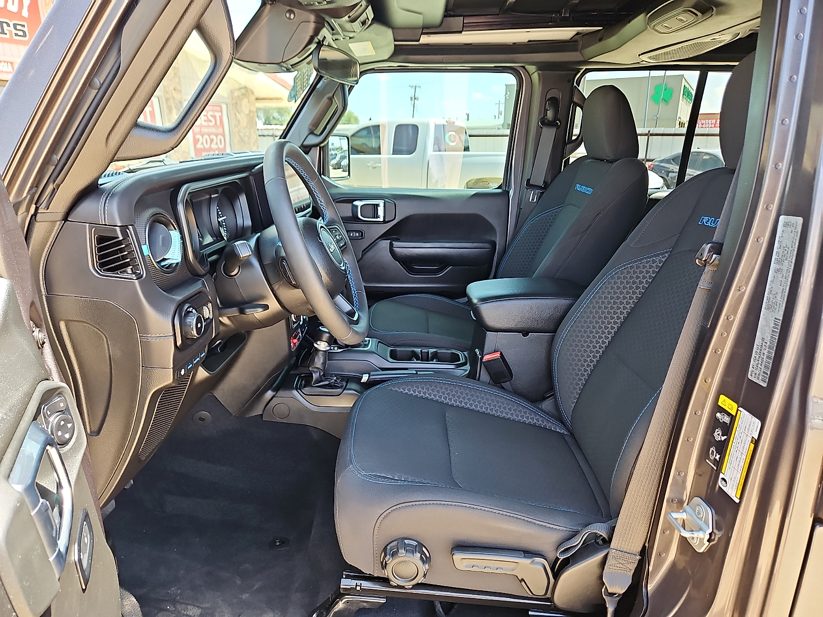 2025 Jeep Wrangler 4xe Rubicon 4xe - 8