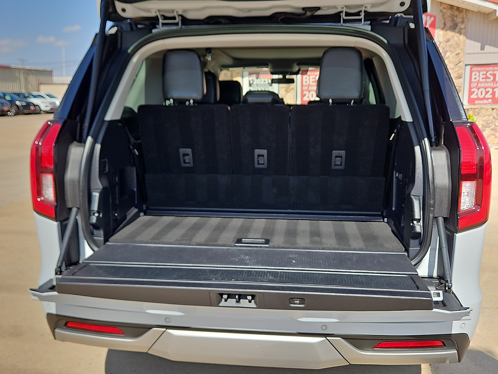 2025 Ford Expedition Platinum Silver Metallic at Bobby Duby Motors