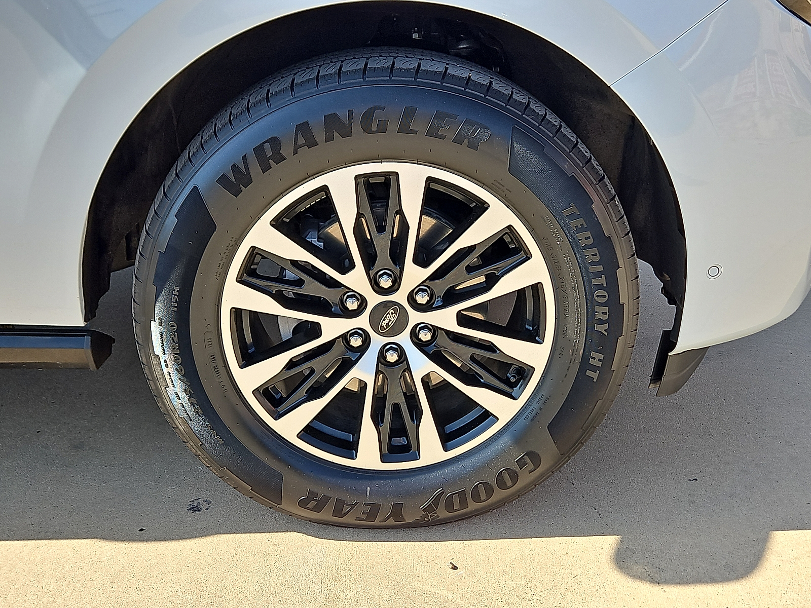 2025 Ford Expedition Platinum Silver Metallic at Bobby Duby Motors