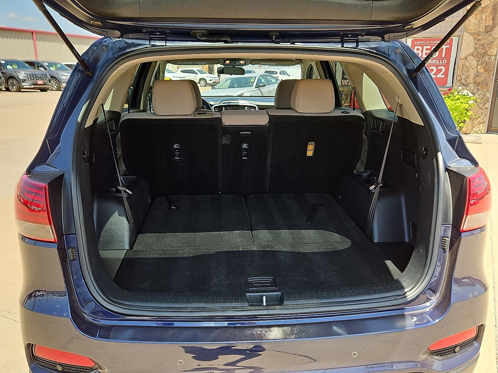 2020 Kia Sorento 2.4L LX - 5