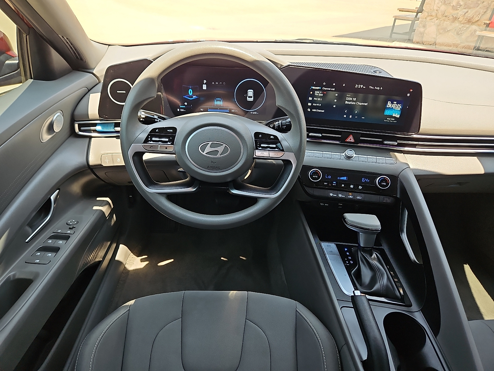 2024 Hyundai Elantra SEL - 8