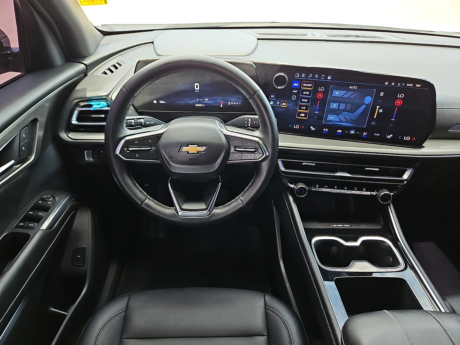 2025 Chevrolet Traverse FWD LT - 7