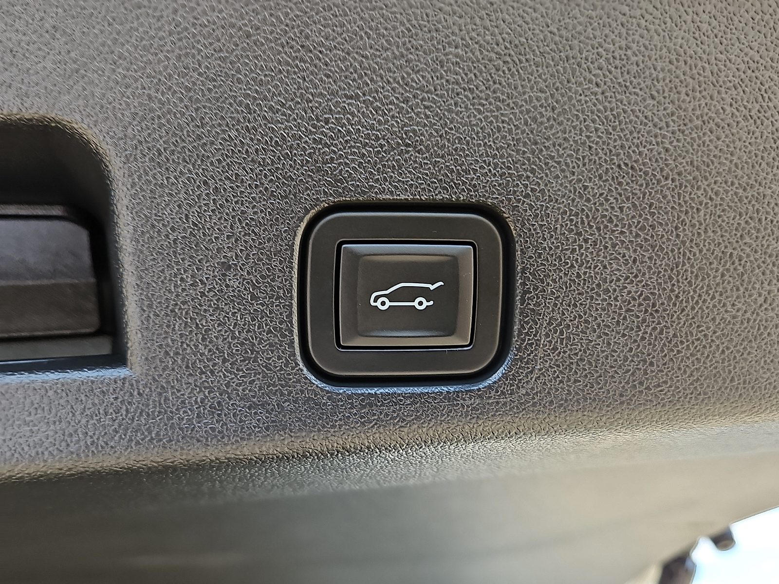 2025 Chevrolet Traverse FWD LT - 6