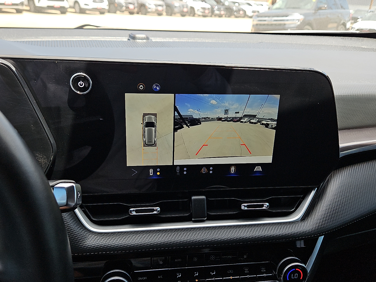 2025 Chevrolet Equinox FWD LT Summit White at Bobby Duby Motors