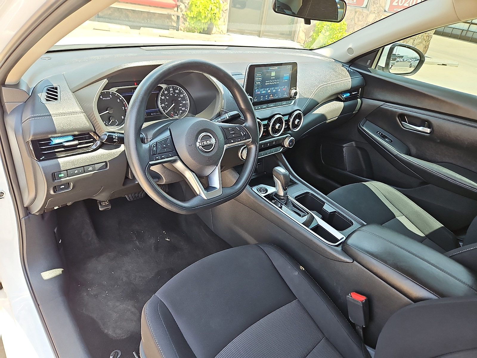 2025 Nissan Sentra SV - 9