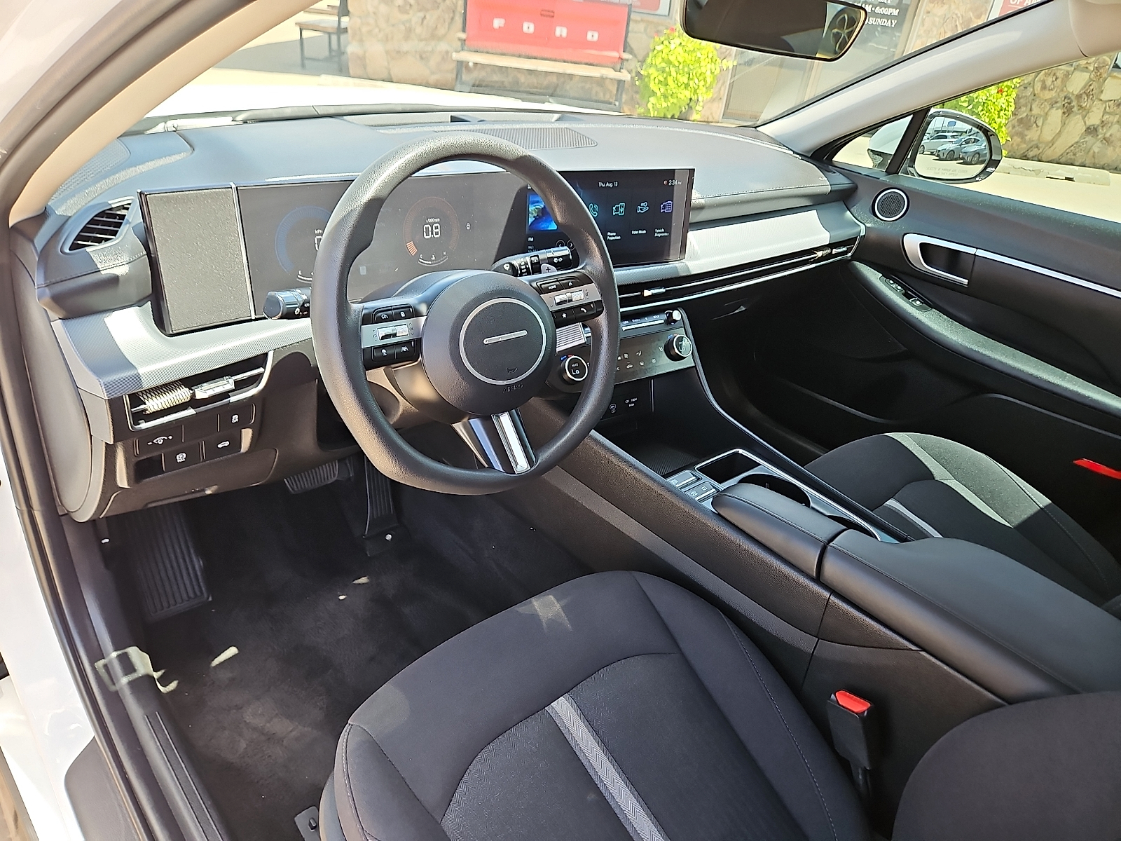 2025 Hyundai Sonata SEL - 10