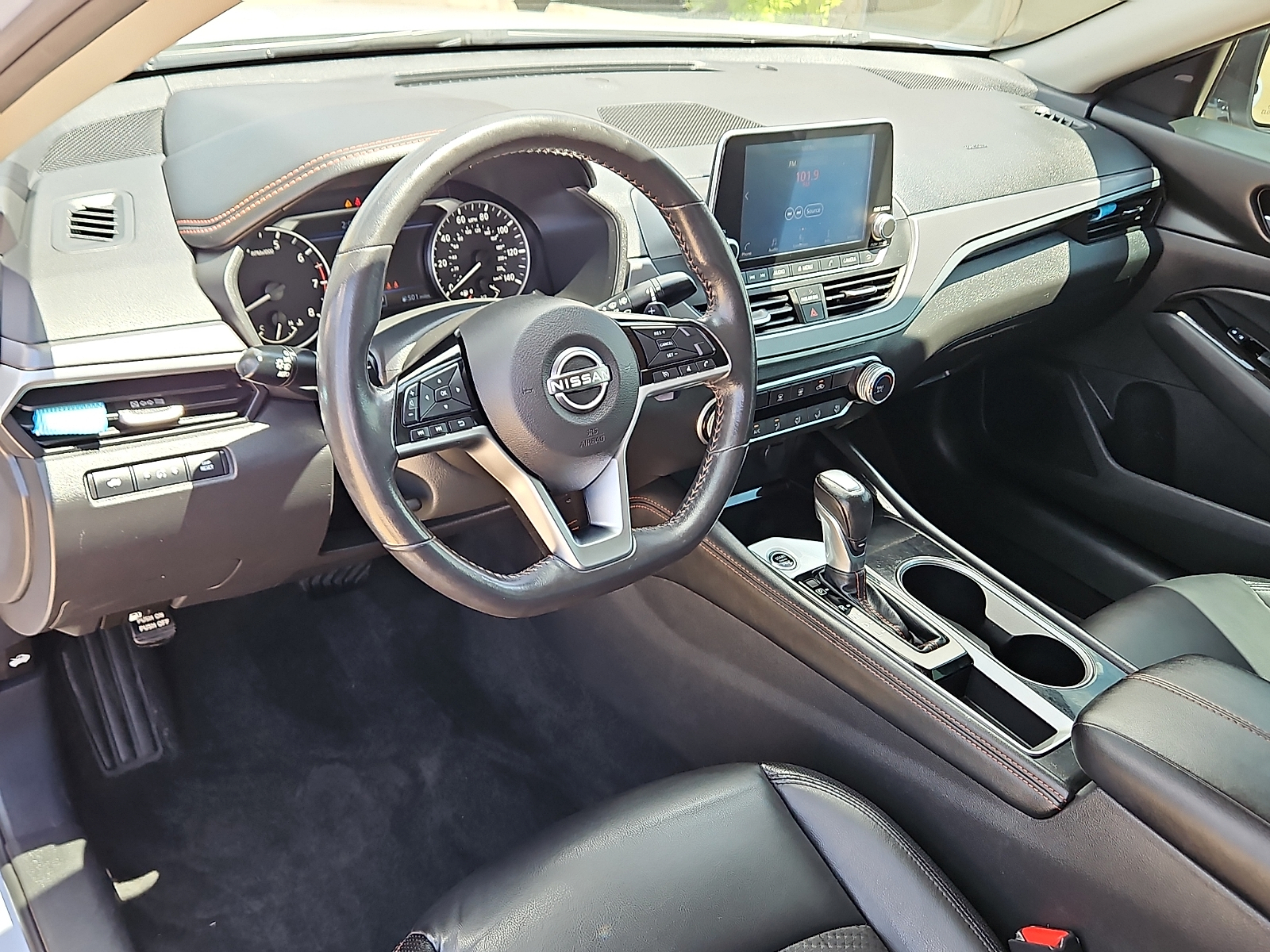 2024 Nissan Altima SR FWD - 9