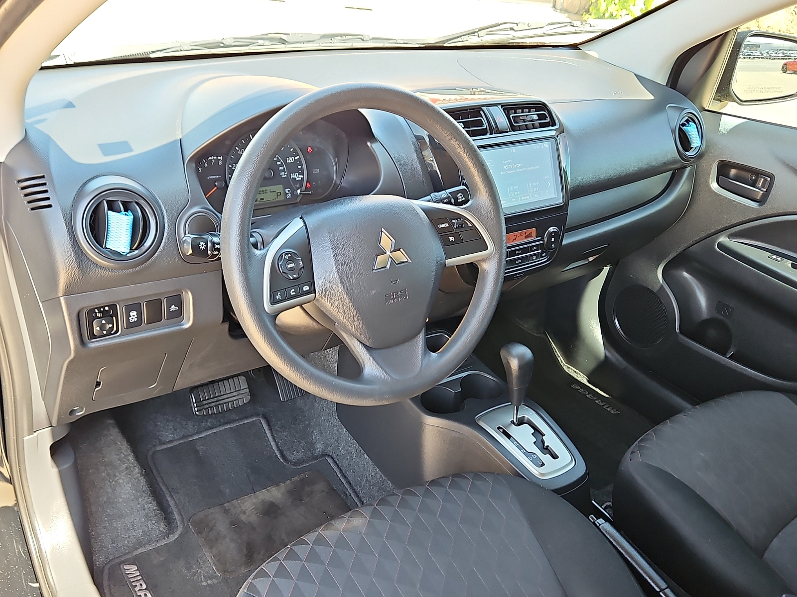 2024 Mitsubishi Mirage ES - 9