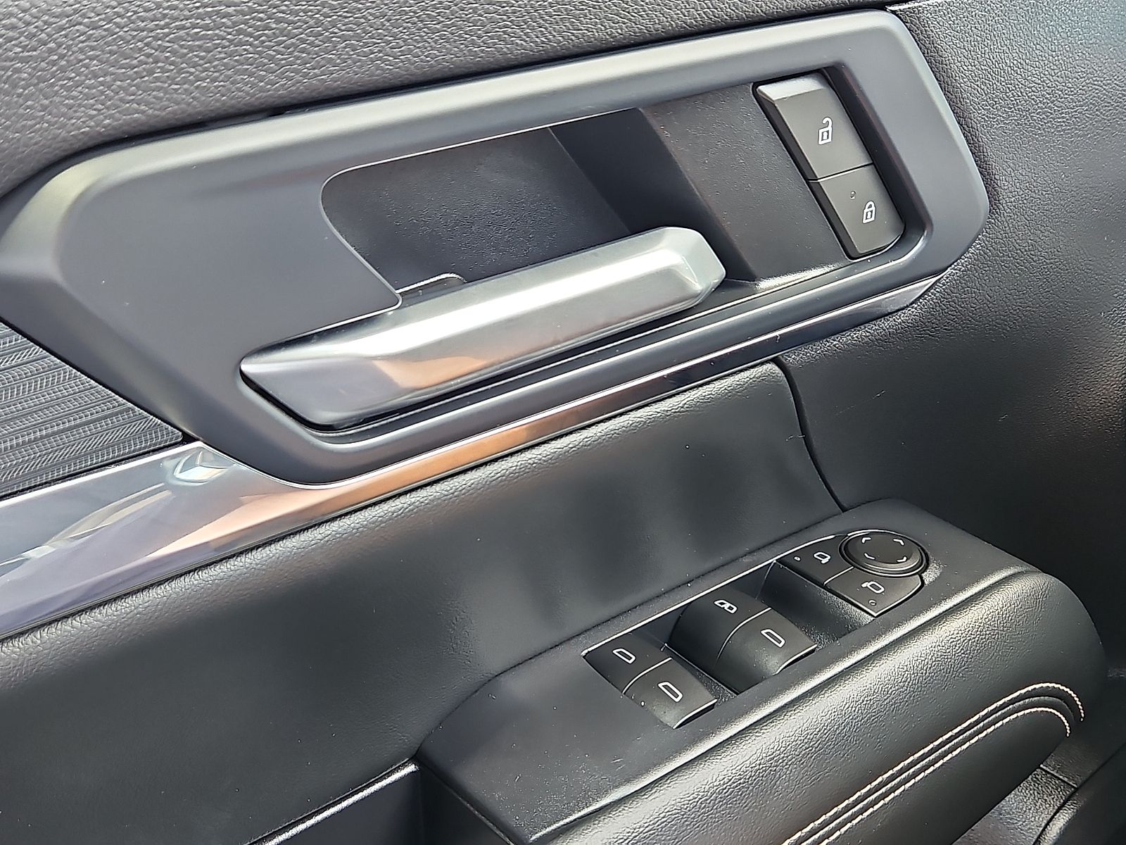 2026 GMC Terrain photo 12 of 20