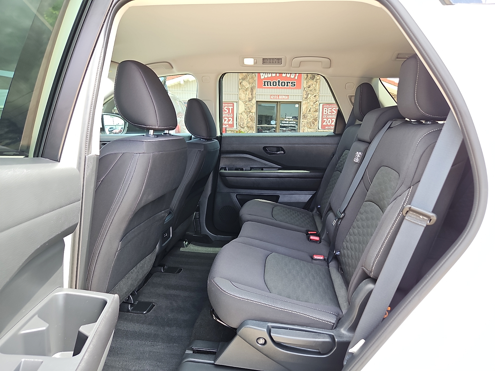2024 Nissan Pathfinder SV FWD - 8