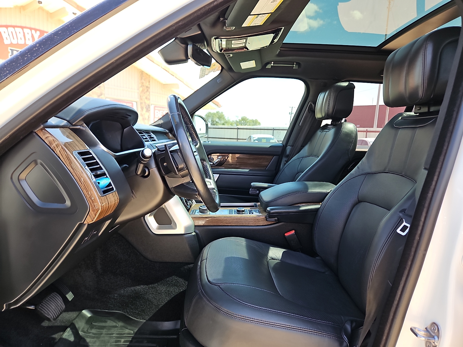 2018 Land Rover Range Rover 3.0L V6 Turbocharged Diesel HSE Td6 - 9