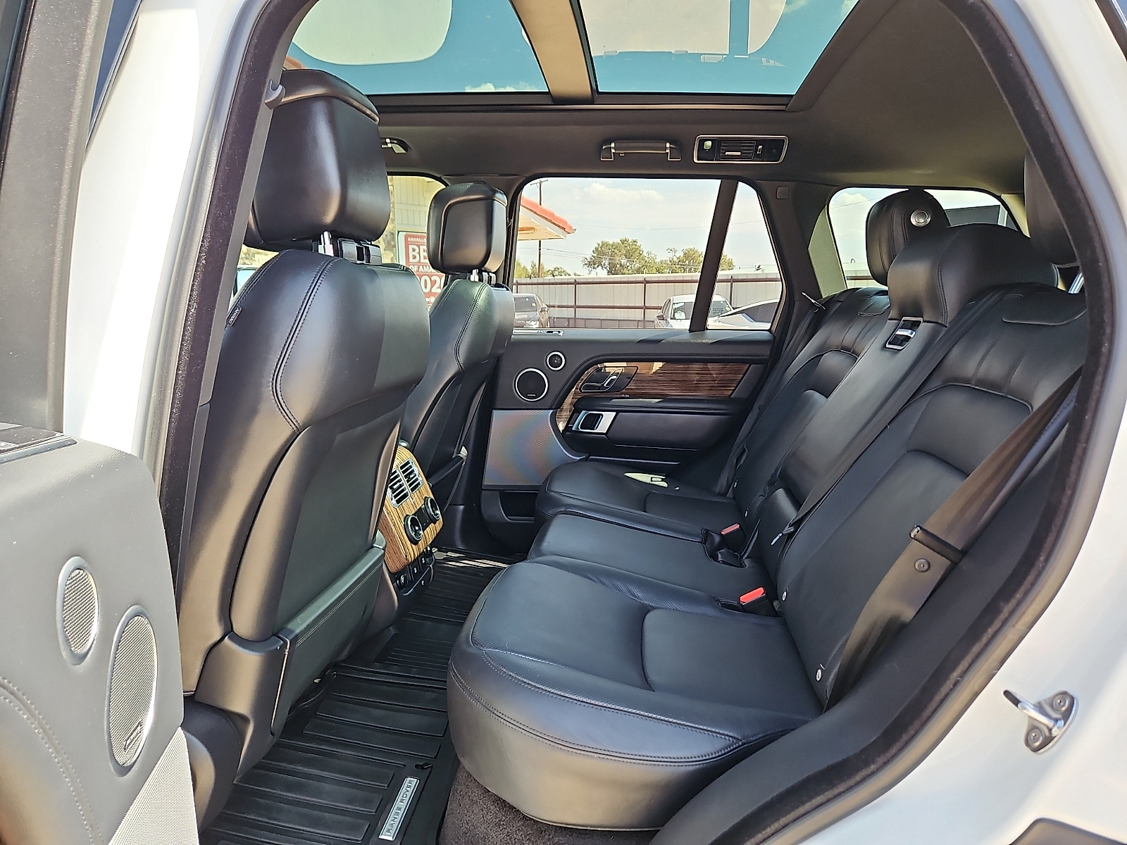 2018 Land Rover Range Rover 3.0L V6 Turbocharged Diesel HSE Td6 - 8