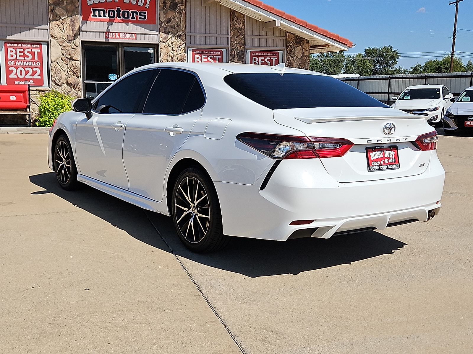 2022 Toyota Camry SE White at Bobby Duby Motors
