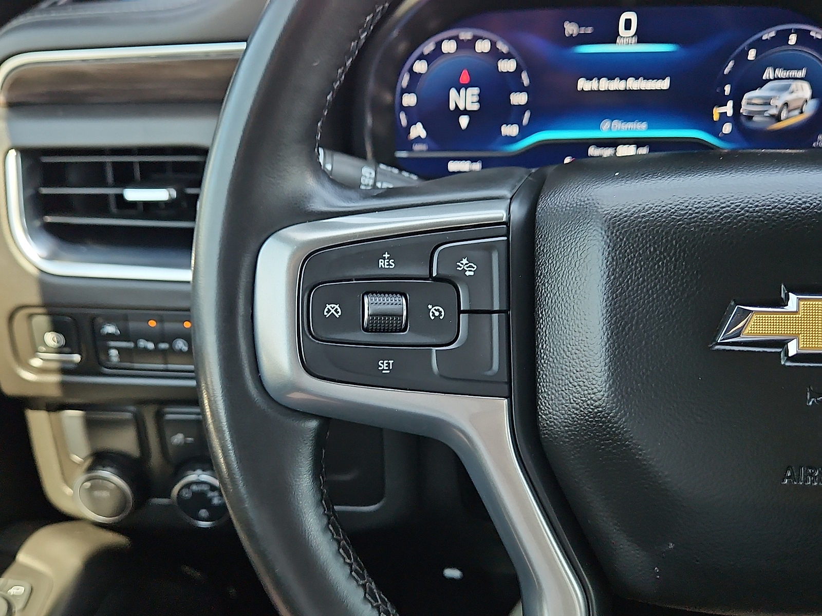 2024 Chevrolet Tahoe photo 17 of 20