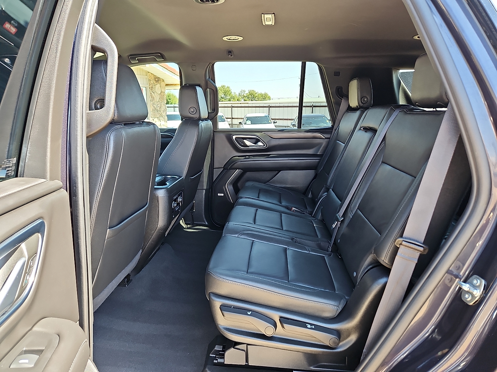 2024 Chevrolet Tahoe photo 9 of 20