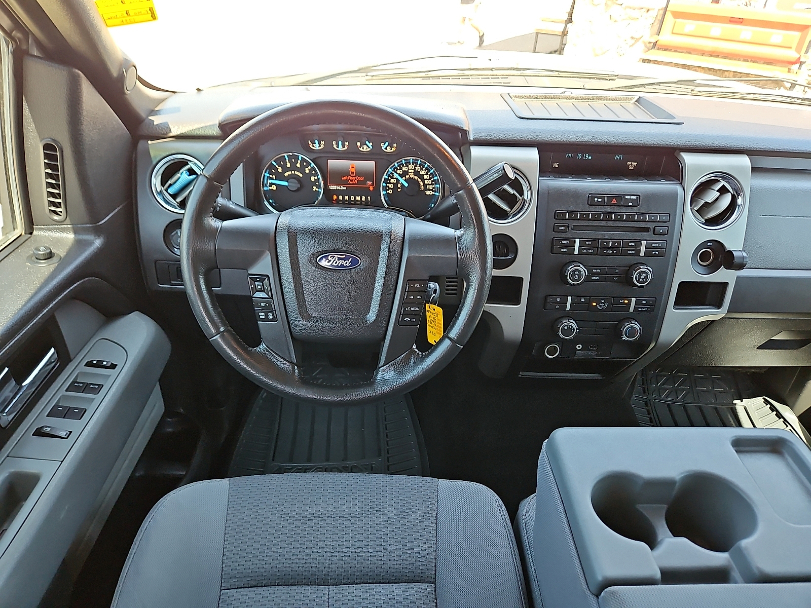2012 Ford F-150 XLT - 9