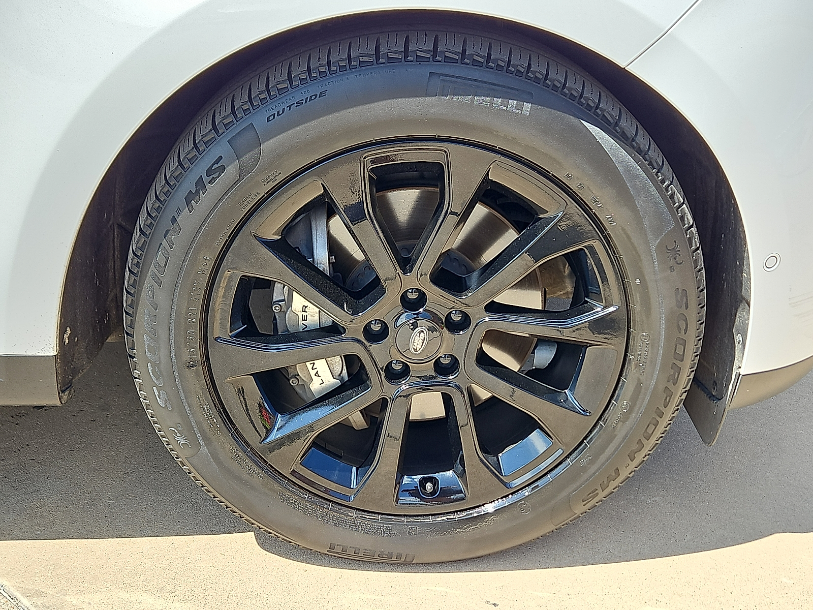 2025 Land Rover Range Rover Sport P360 SE - 4