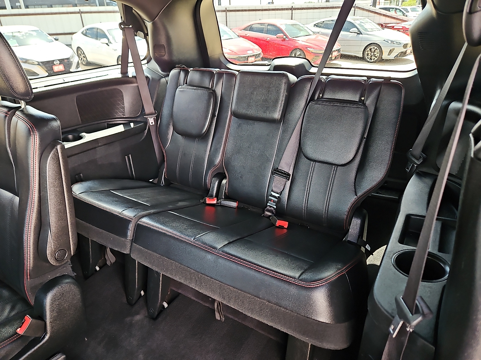 2017 Dodge Grand Caravan GT - 9