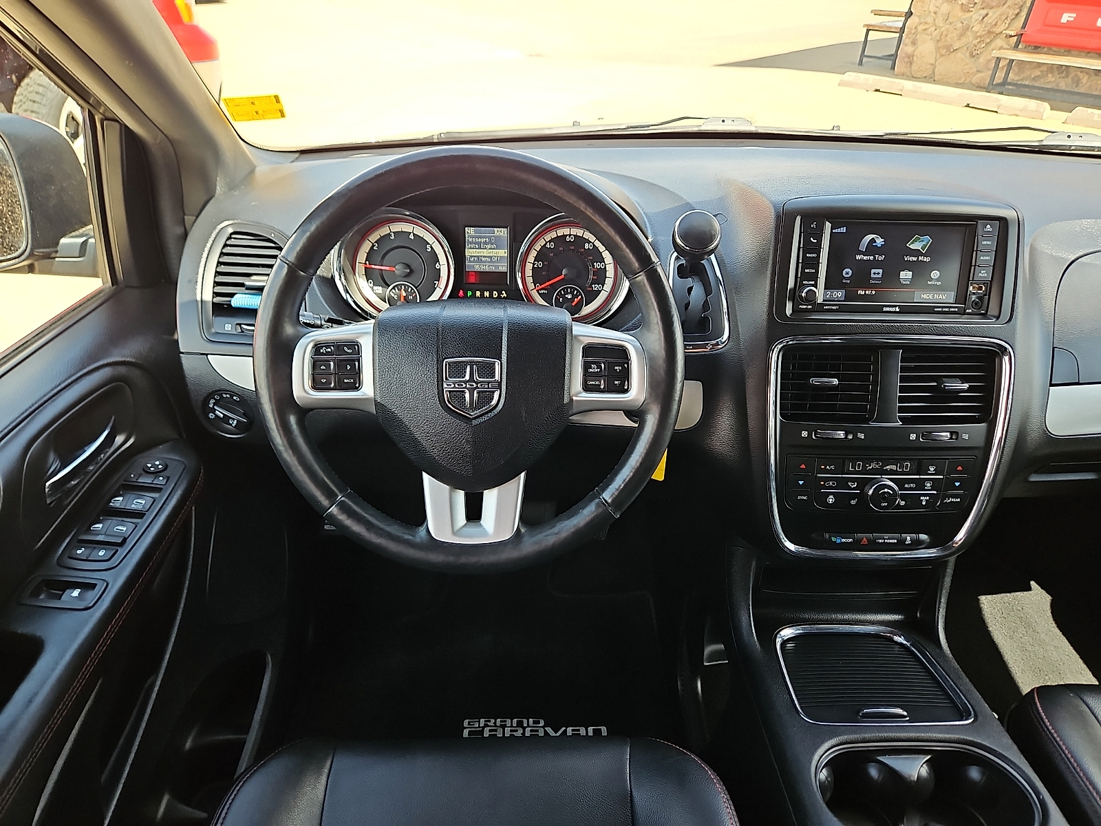2017 Dodge Grand Caravan GT - 7