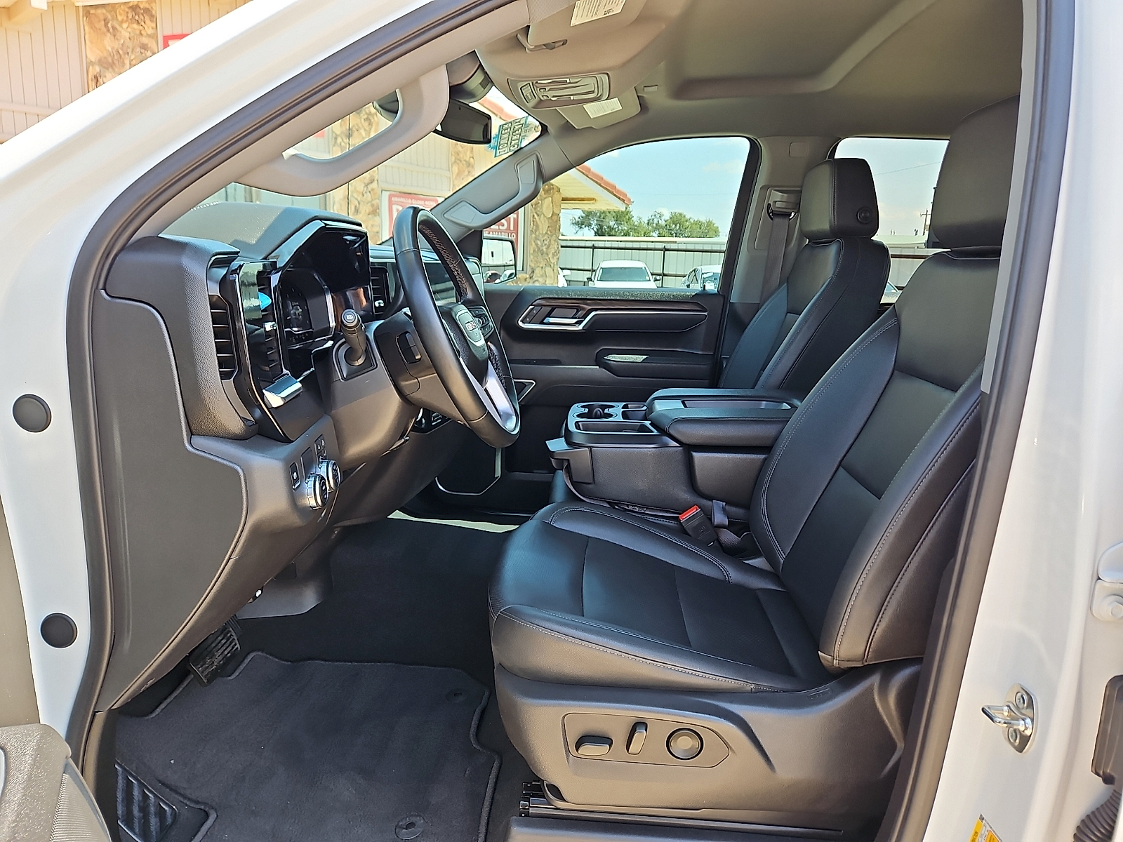 2025 GMC Sierra 1500 photo 10 of 20