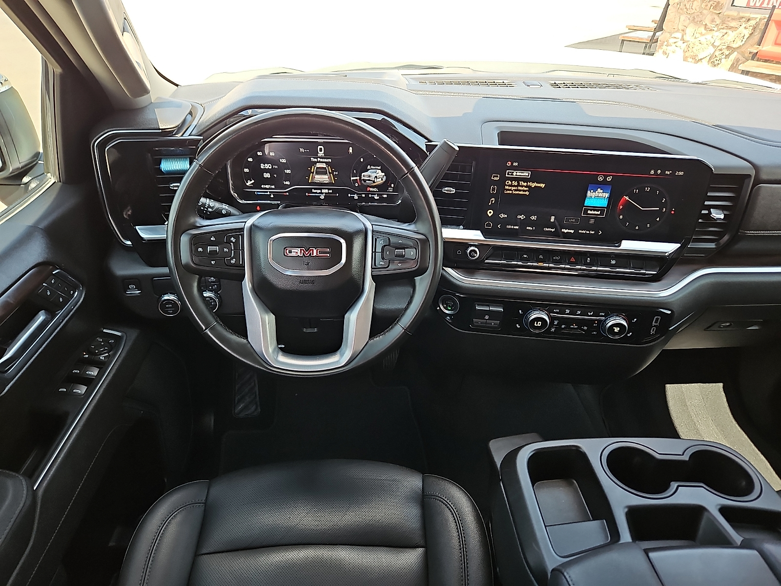 2025 GMC Sierra 1500 photo 8 of 20