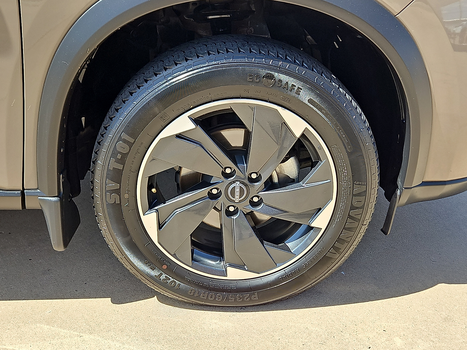 2025 Nissan Rogue SV FWD - 4