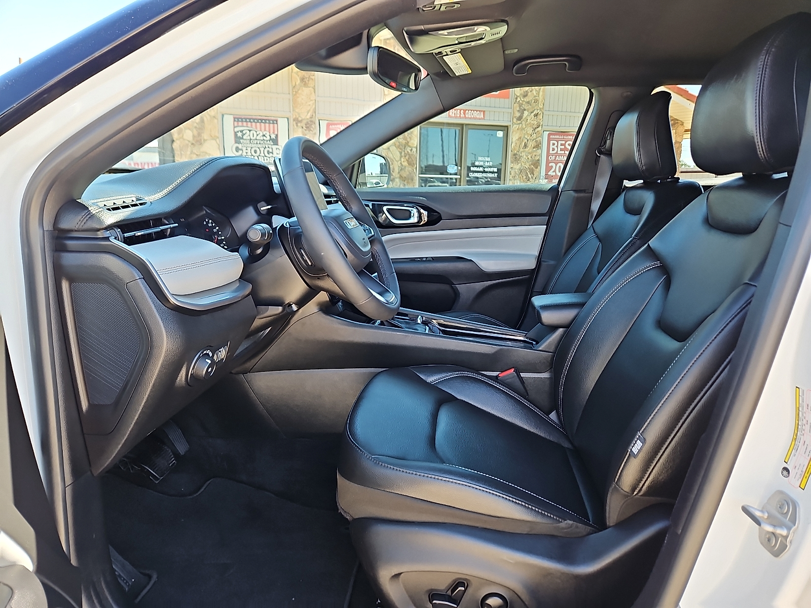 2025 Jeep Compass photo 10 of 20