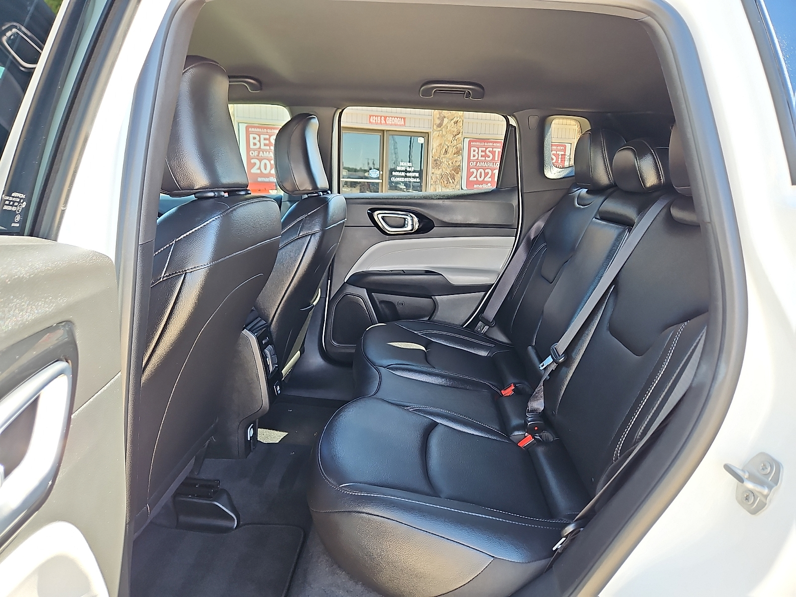 2025 Jeep Compass photo 9 of 20