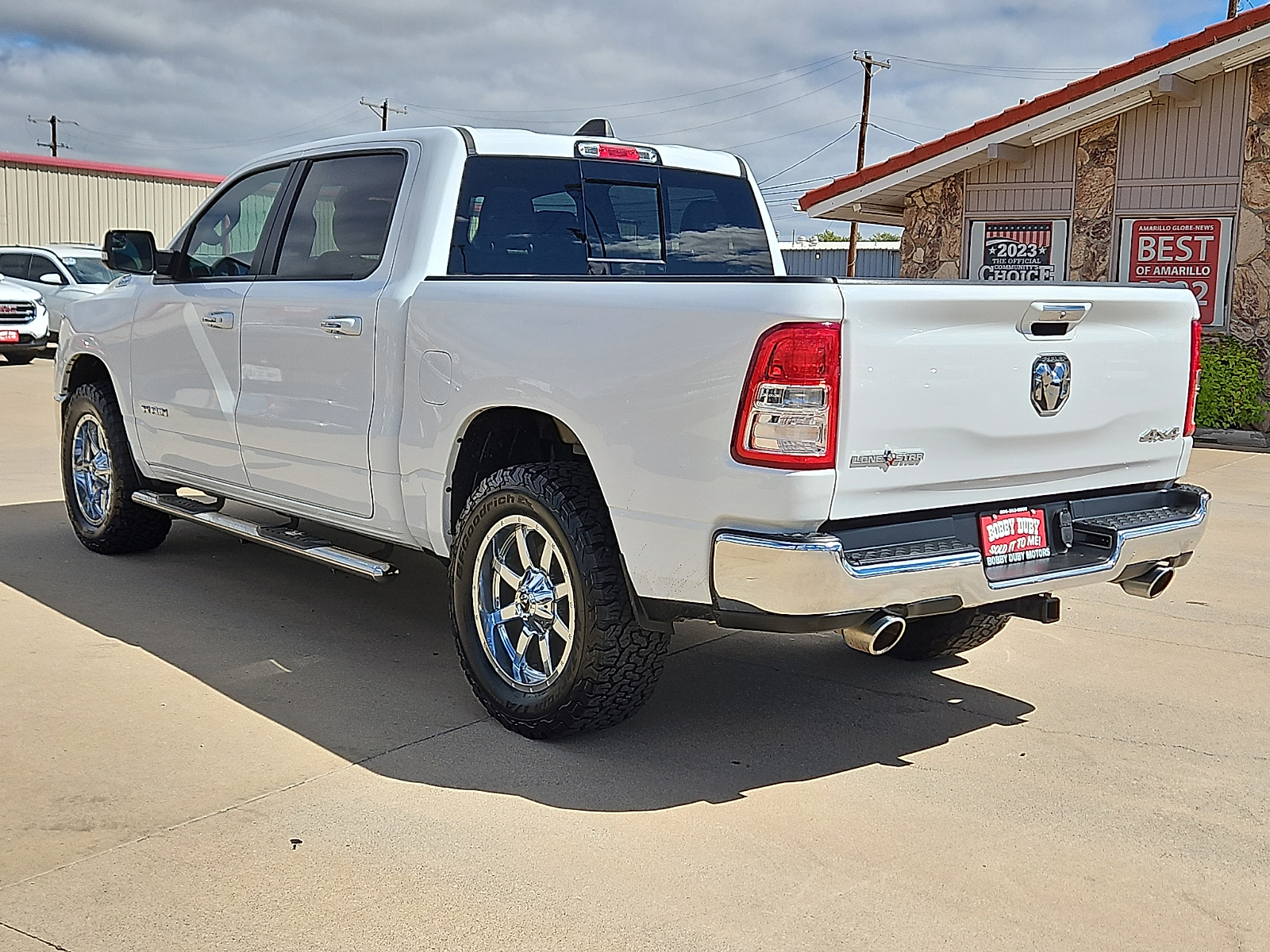 2019 Ram 1500 photo 2 of 20