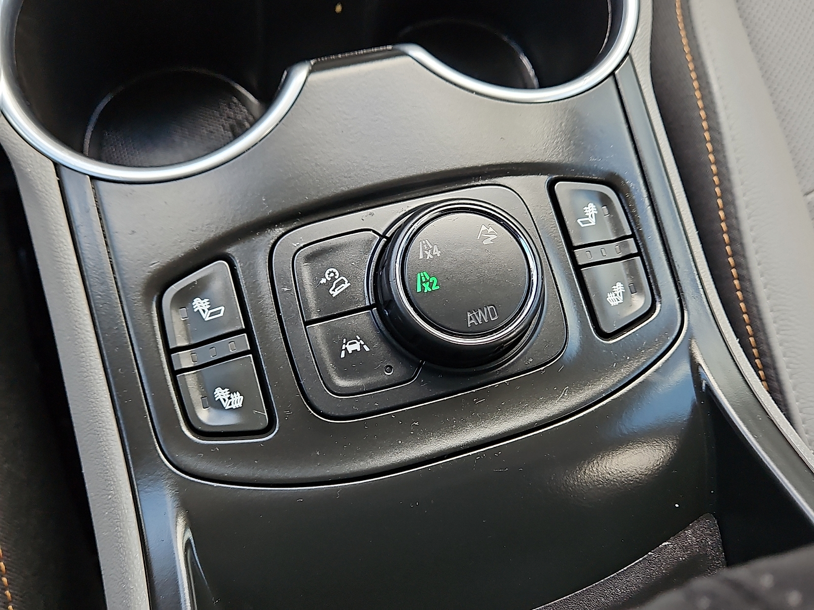2021 GMC Terrain photo 13 of 20