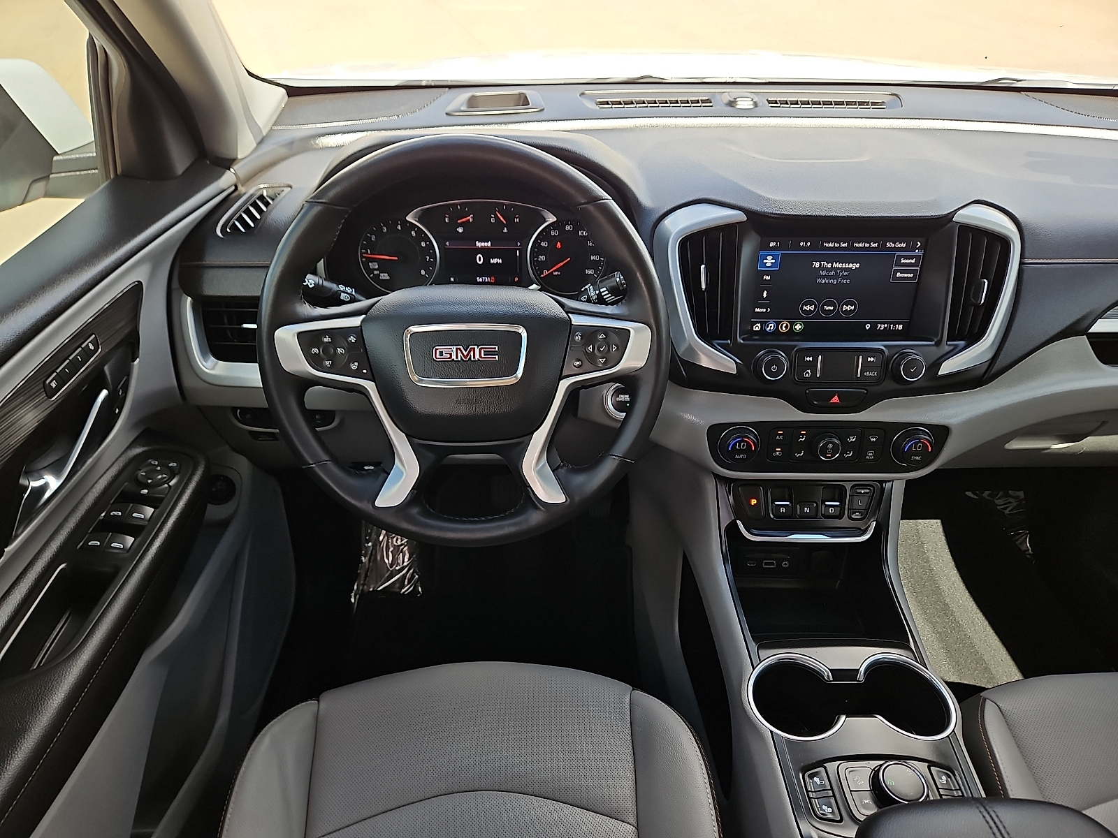 2021 GMC Terrain photo 8 of 20