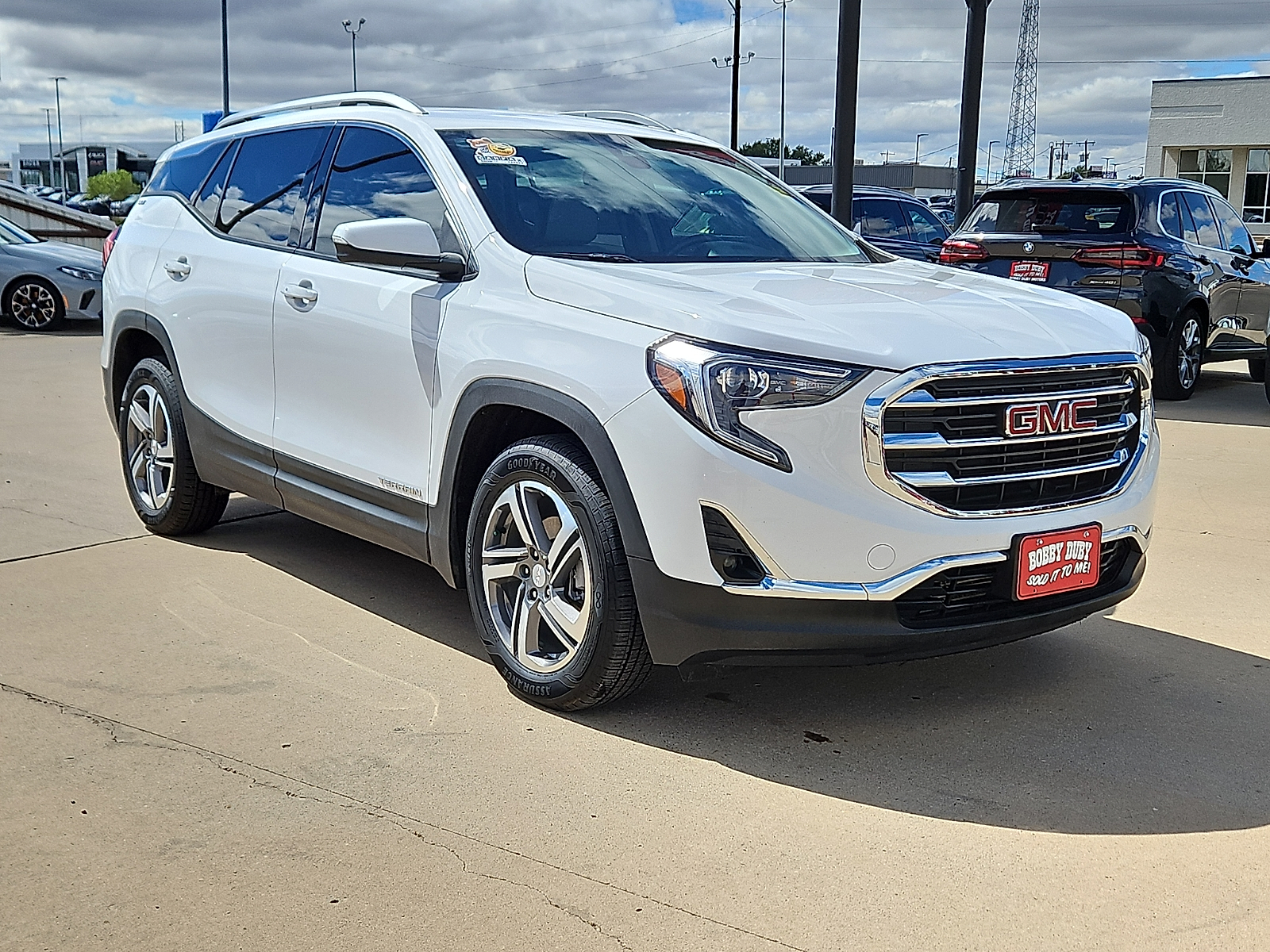 2021 GMC Terrain photo 4 of 20