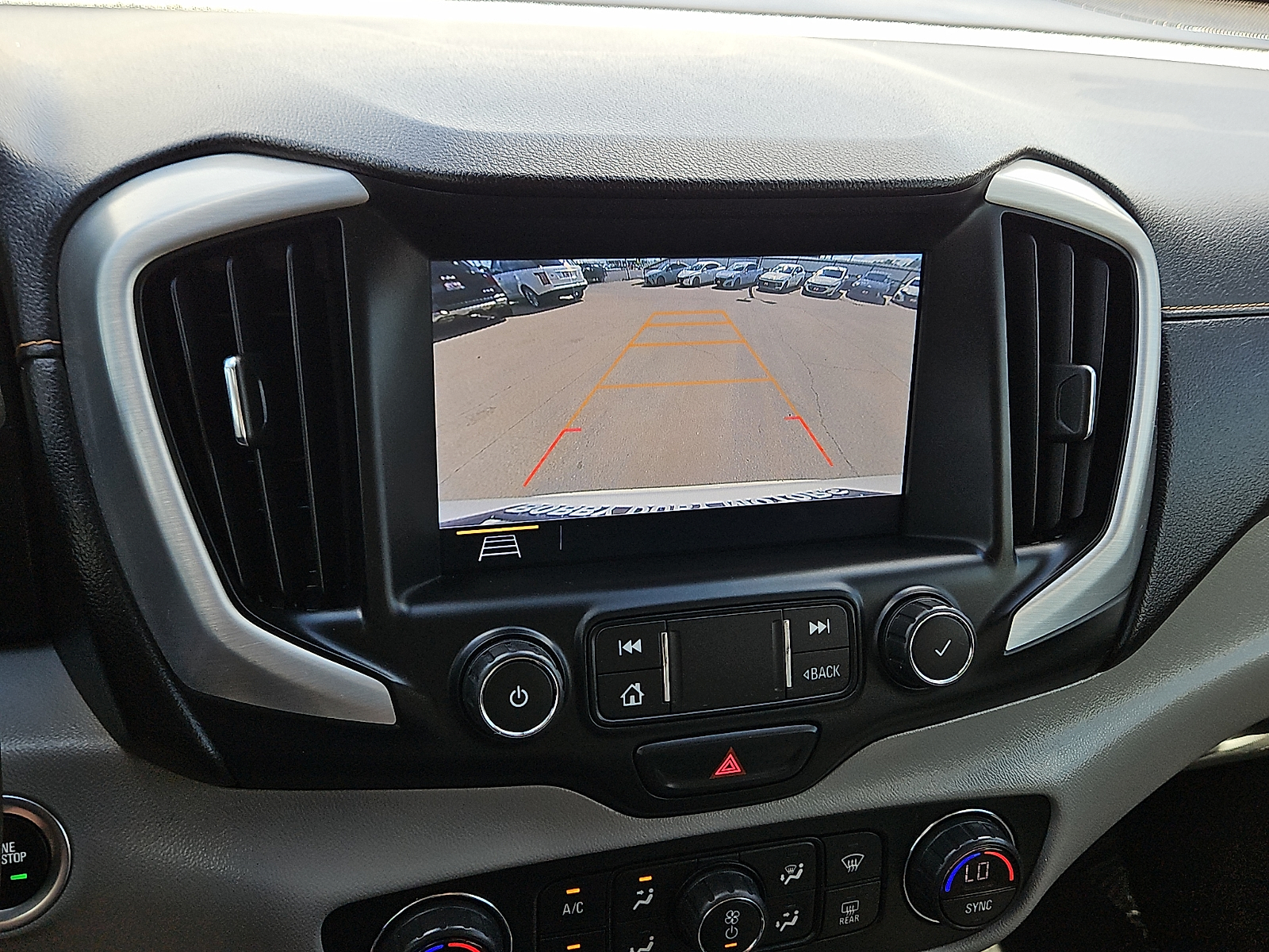 2021 GMC Terrain photo 15 of 20