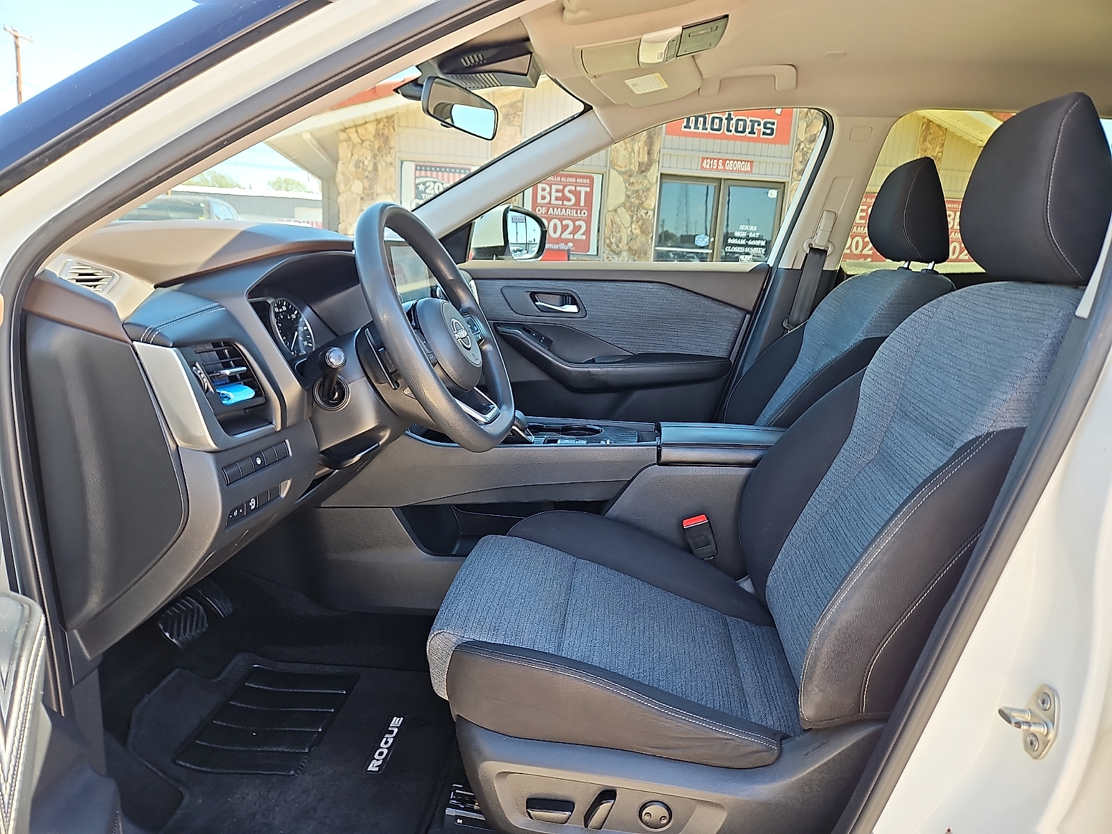 2023 Nissan Rogue photo 10 of 20