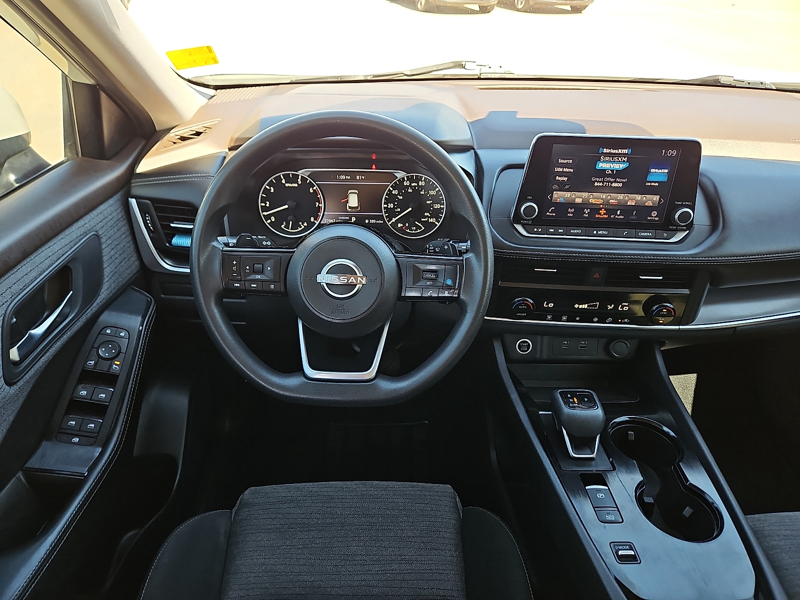 2023 Nissan Rogue photo 7 of 20