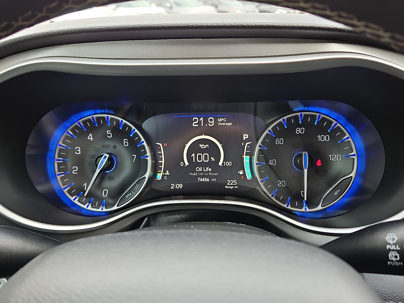 2024 Chrysler Pacifica photo 19 of 20