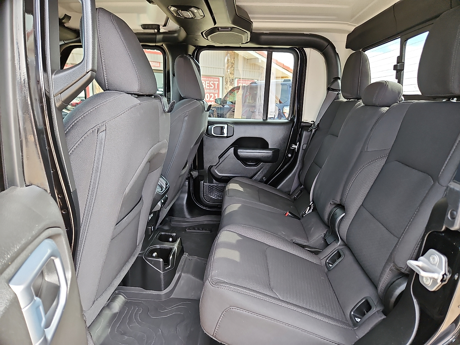 2023 Jeep Gladiator photo 9 of 20