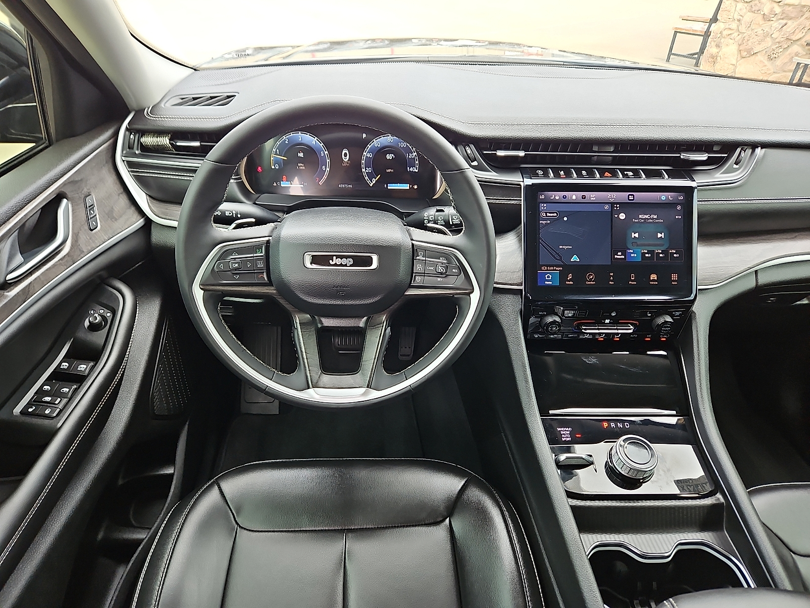 2023 Jeep Grand Cherokee photo 8 of 20