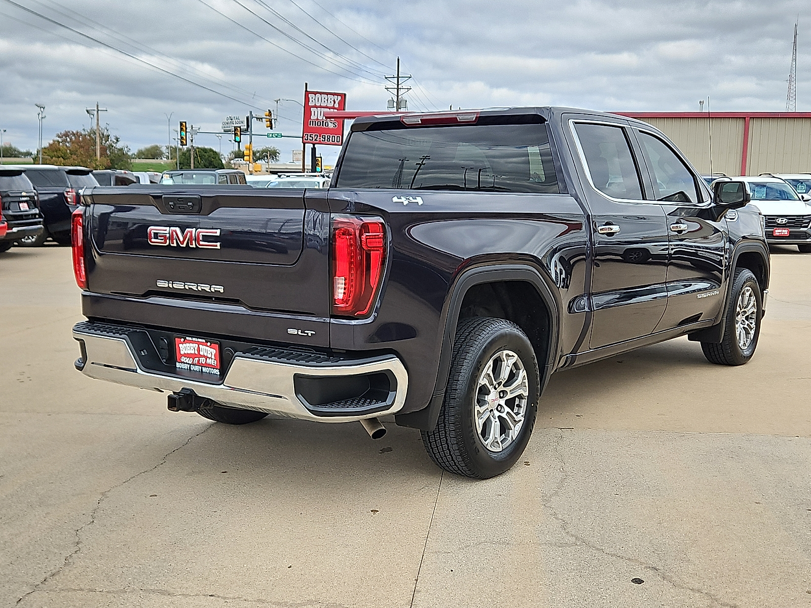 2025 GMC Sierra 1500 photo 3 of 20