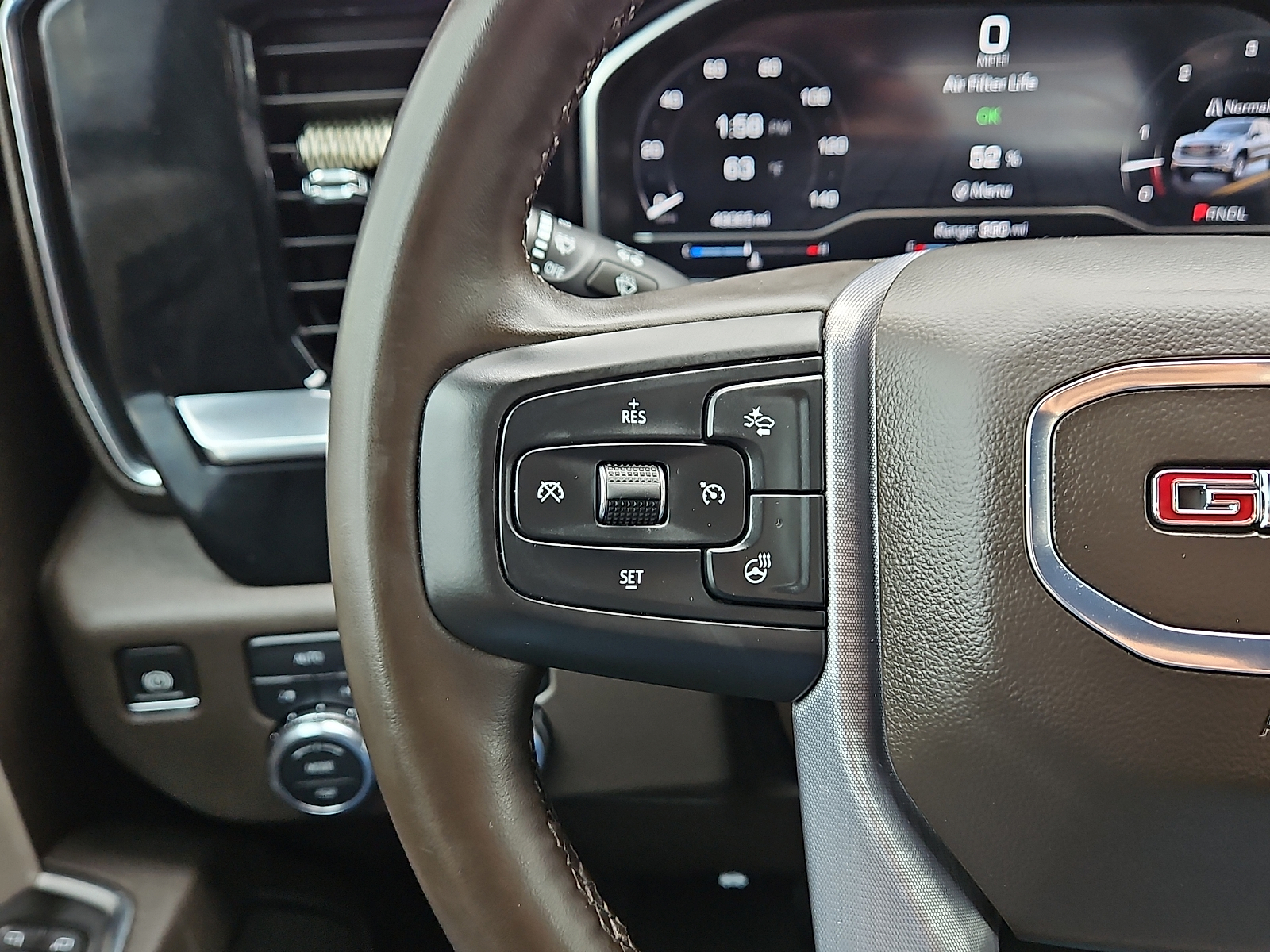 2025 GMC Sierra 1500 photo 17 of 20