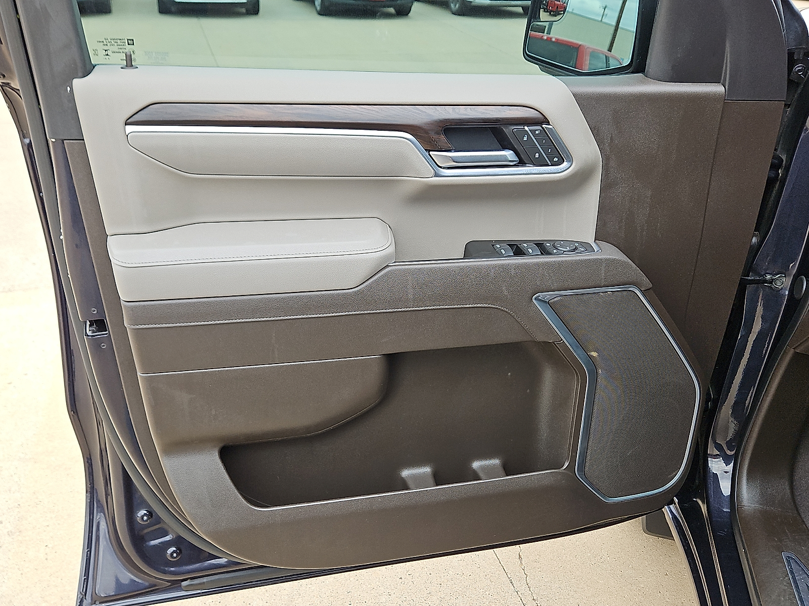 2025 GMC Sierra 1500 photo 12 of 20