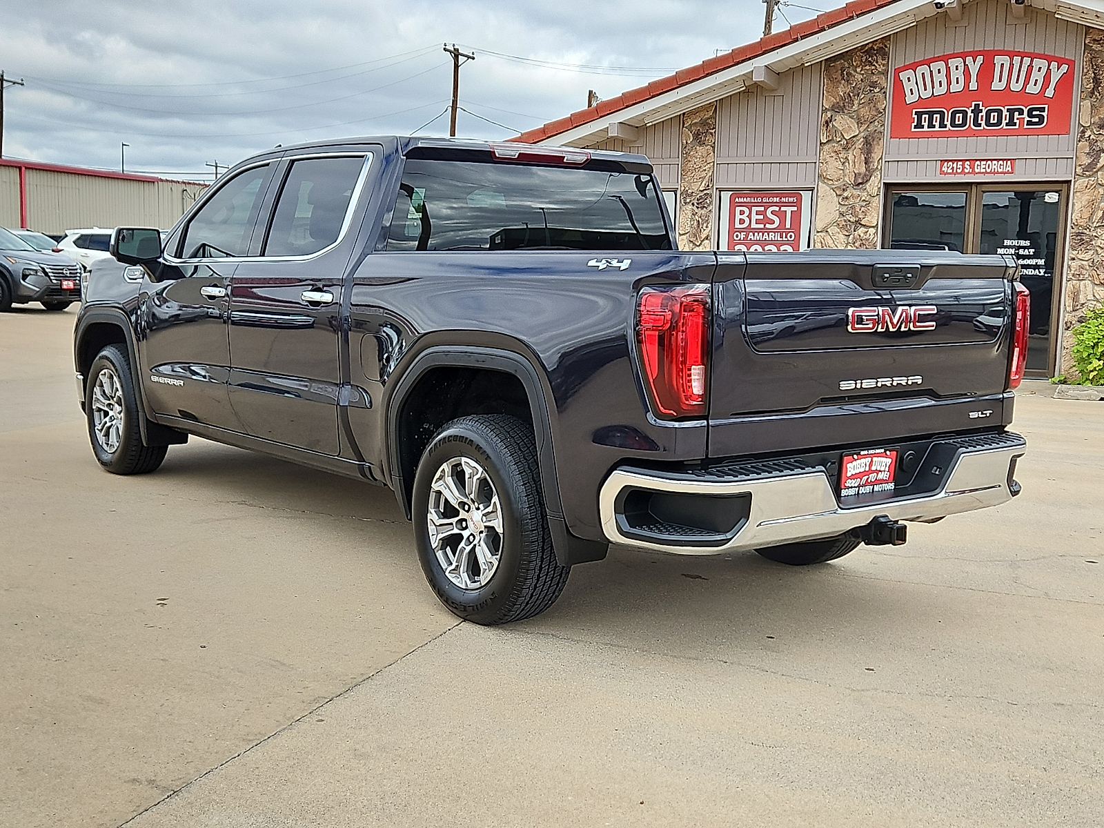 2025 GMC Sierra 1500 photo 2 of 20