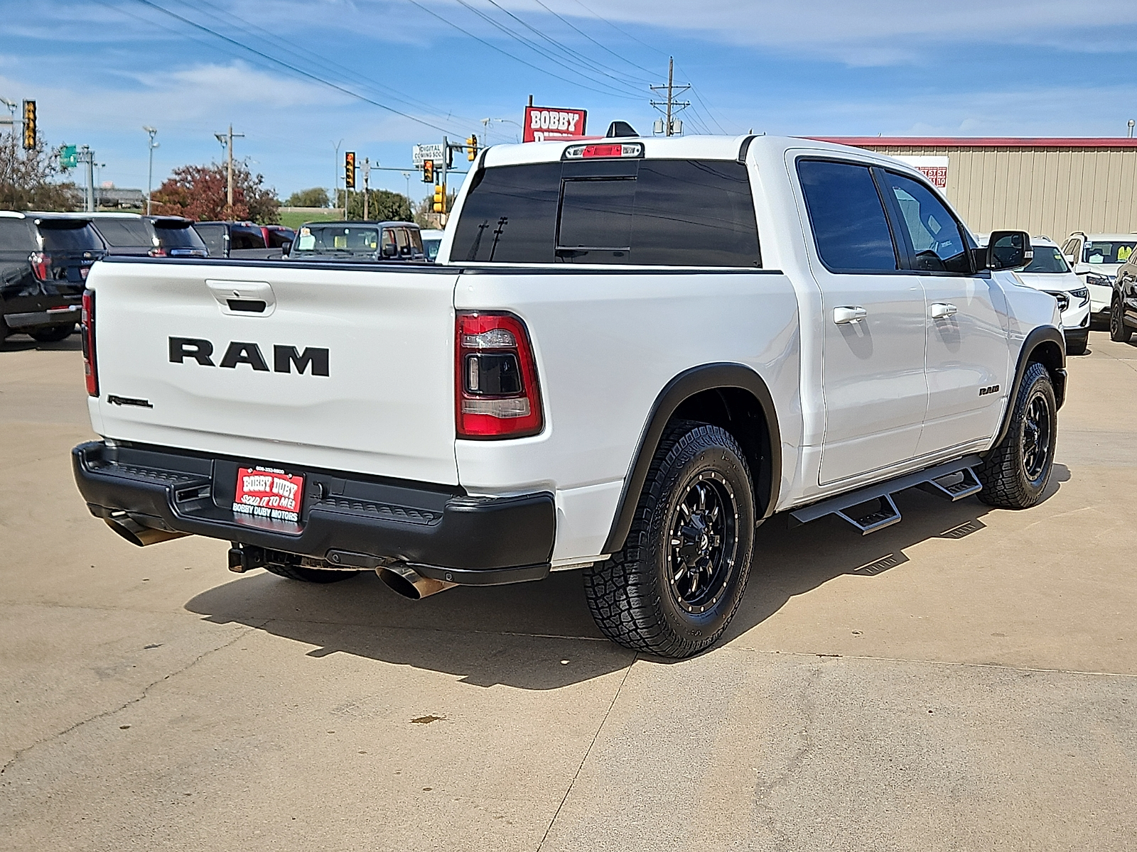 2019 Ram 1500 photo 3 of 20