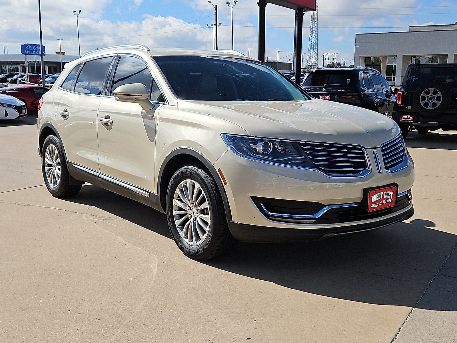 2016 Lincoln MKX photo 4 of 20