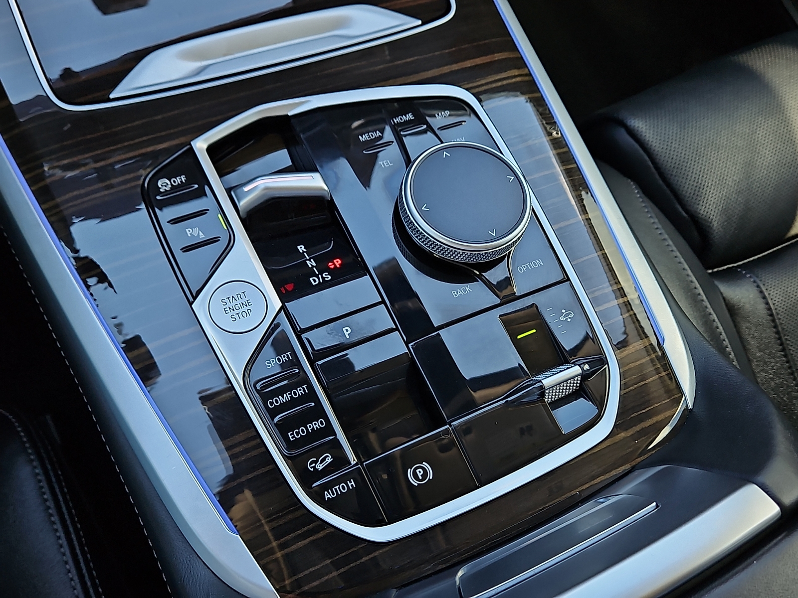 2026 BMW X7 photo 19 of 23