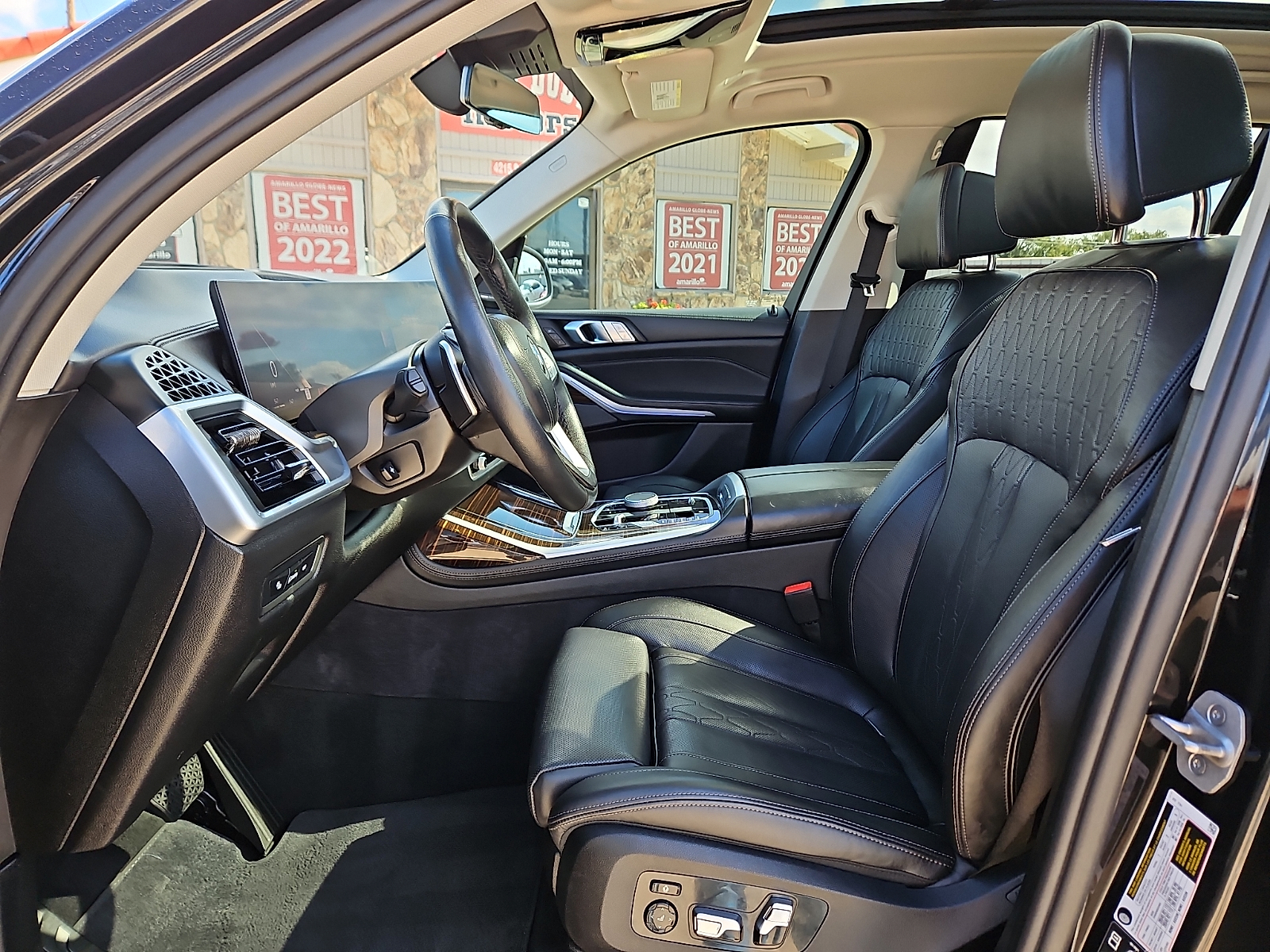 2026 BMW X7 photo 14 of 23