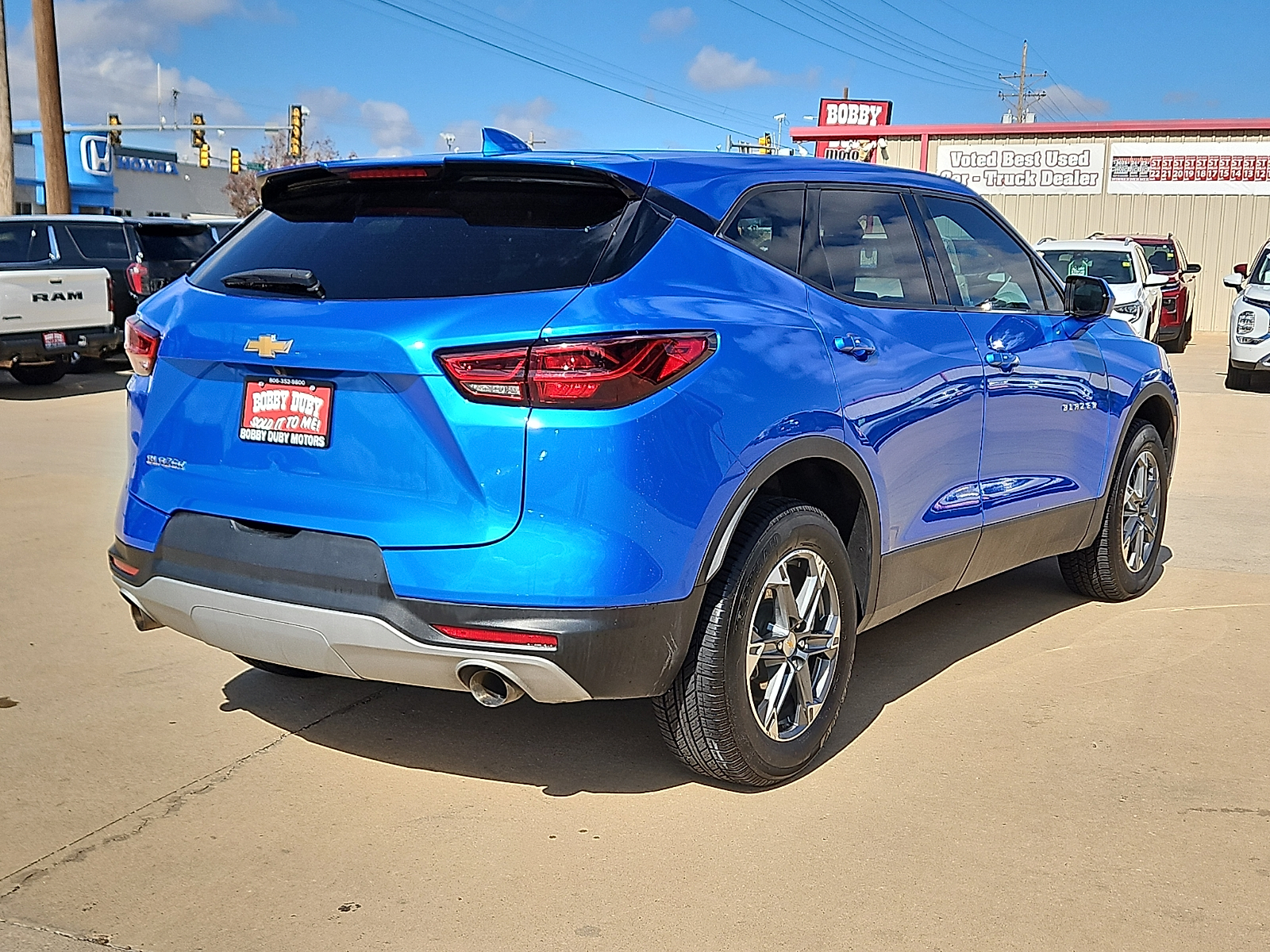 2025 Chevrolet Blazer photo 3 of 20