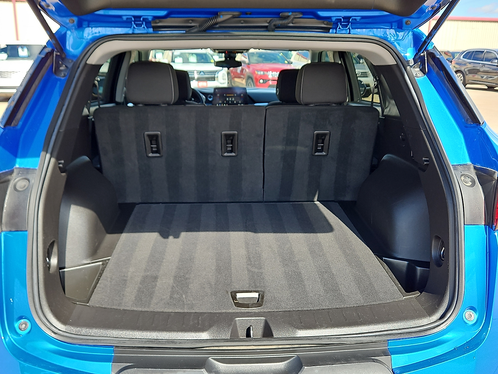 2025 Chevrolet Blazer photo 6 of 20